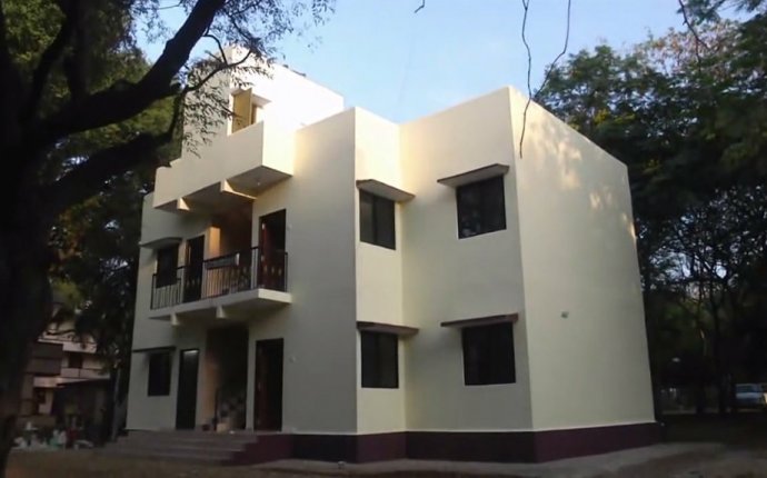 IIT Madras Innovates Eco-Friendly Low-Cost Houses